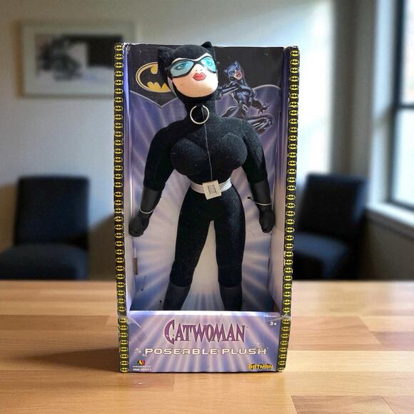 Cat Woman Poseable Plush 14” DC Comics Figure by Monogram NIB - Picture 1 of 10
